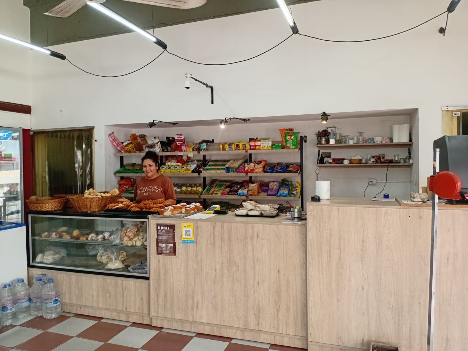 Local de Contigo Pan y Cebolla